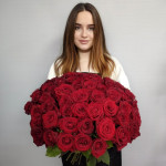 Букет белых пионовидных роз от интернет-магазина «ZelRoses»в Зеленограде